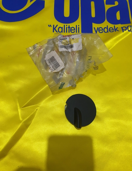 resimler/genel/ALBEA PALIO 2002 2005  ÖN TAMPON ÇEKİ DEMİRİ KAPAĞI 735309929